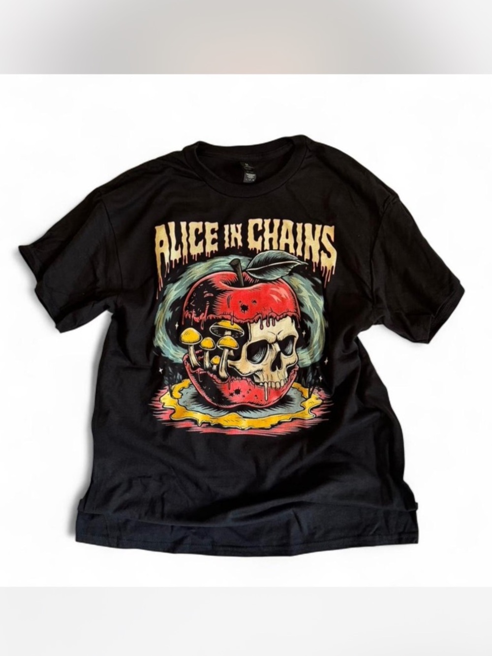 Gildan Black Graphic Tee with Cream/Light Pink Print